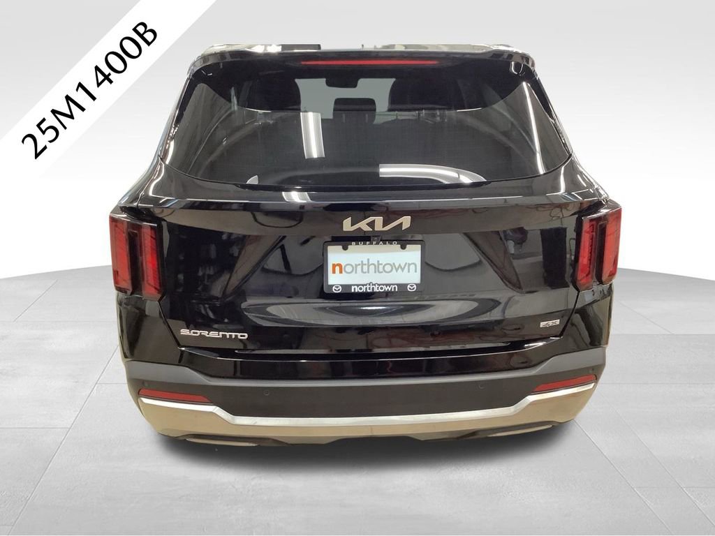 Used 2025 Kia Sorento S w/ Panoramic Sunroof Package AWD/4WD image 29