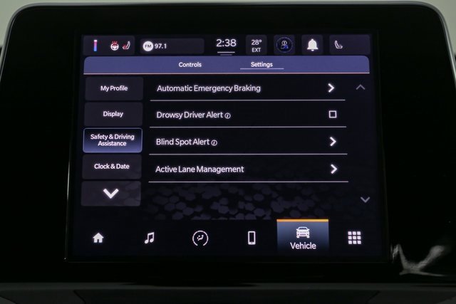 Used 2025 Jeep Compass Latitude image 23