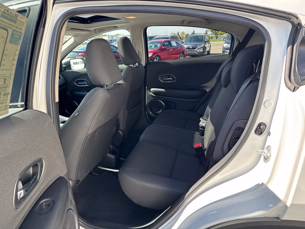 Used 2022 Honda HR-V EX image 34