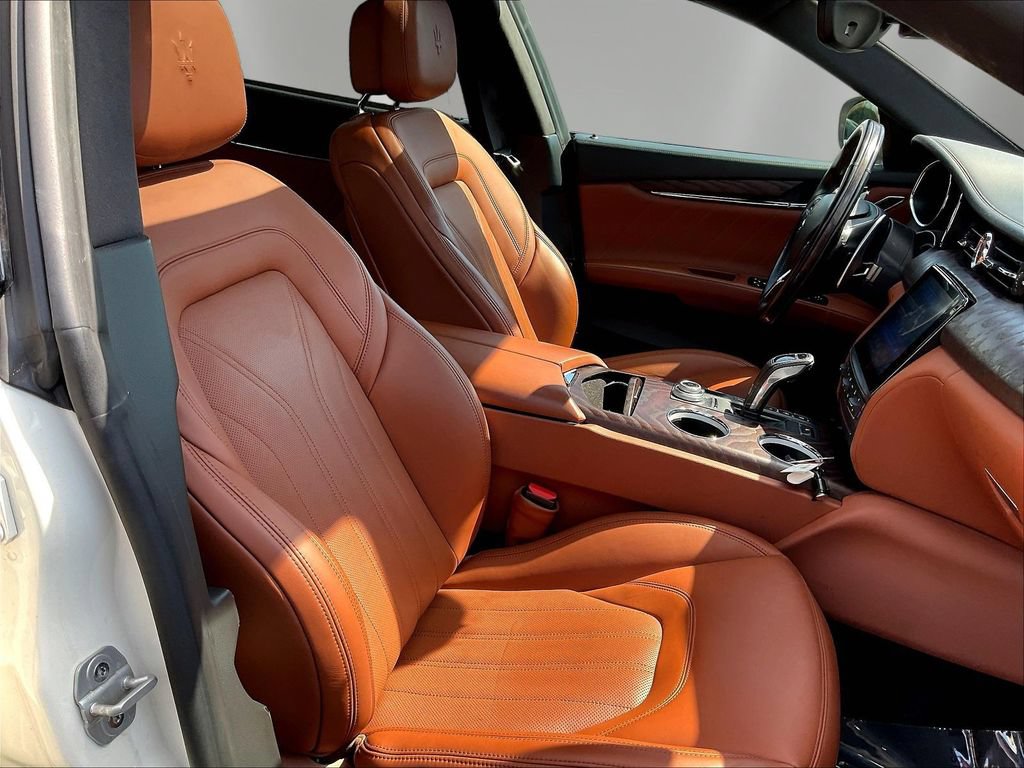 Used 2019 Maserati Quattroporte S Q4 AWD/4WD image 28