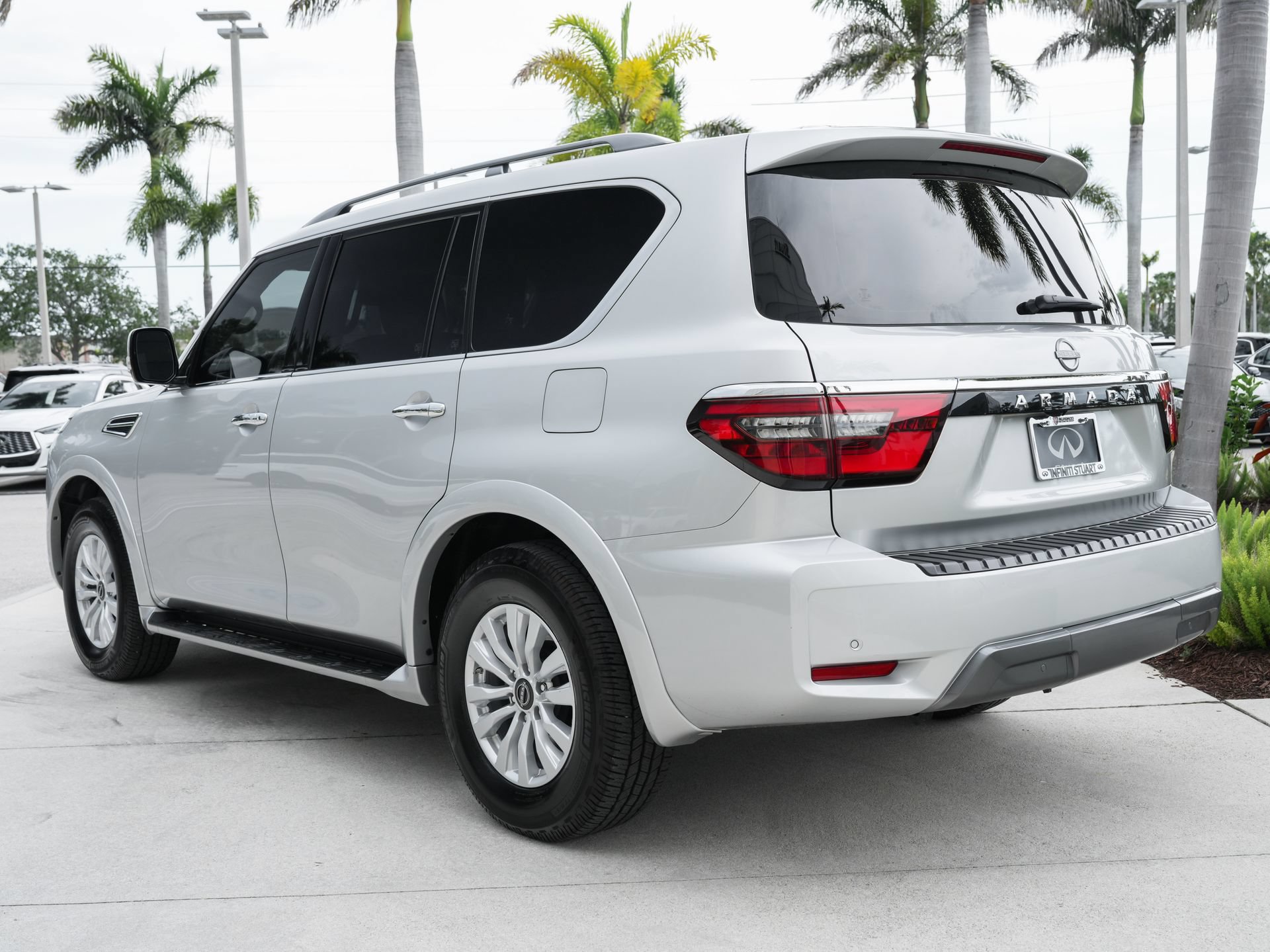 Used 2023 Nissan Armada SV w/ Cargo Package AWD/4WD image 24
