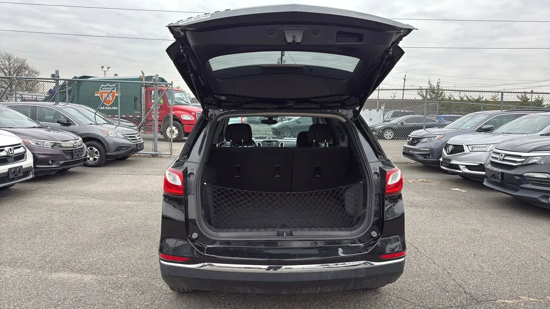 Used 2018 Chevrolet Equinox LT image 27