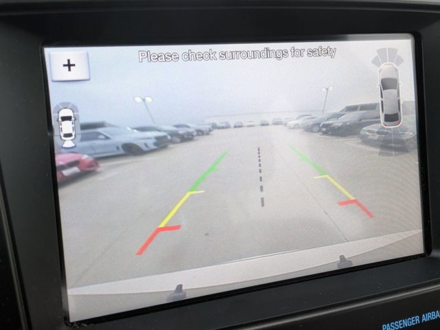 Used 2017 Ford Explorer Platinum image 12