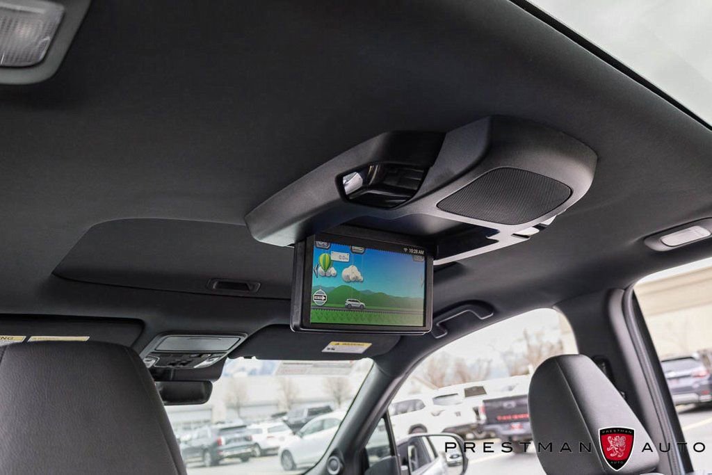 Used 2022 Honda Pilot Black Edition image 44
