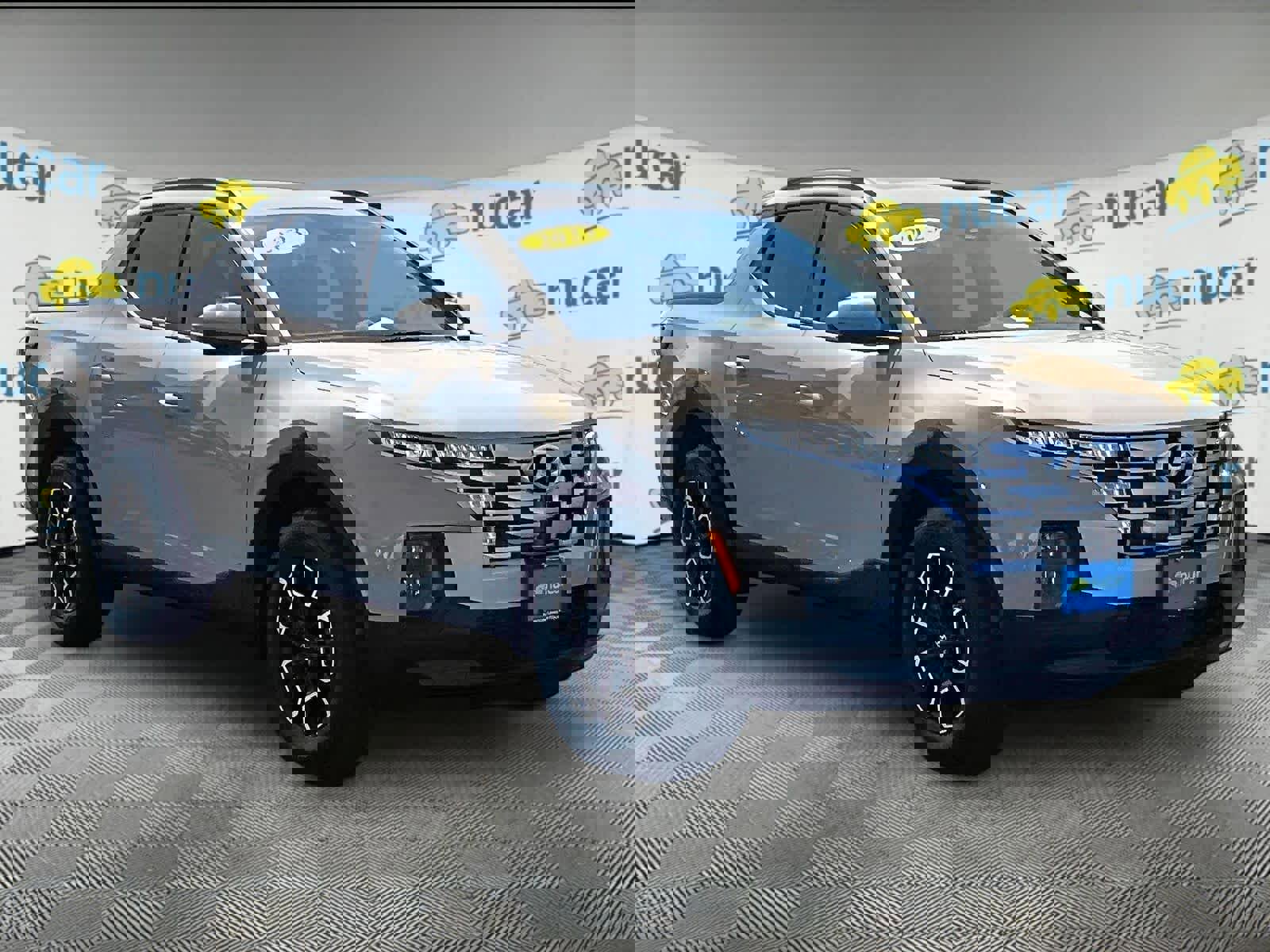 Used 2023 Hyundai Santa Cruz SEL Premium image 1