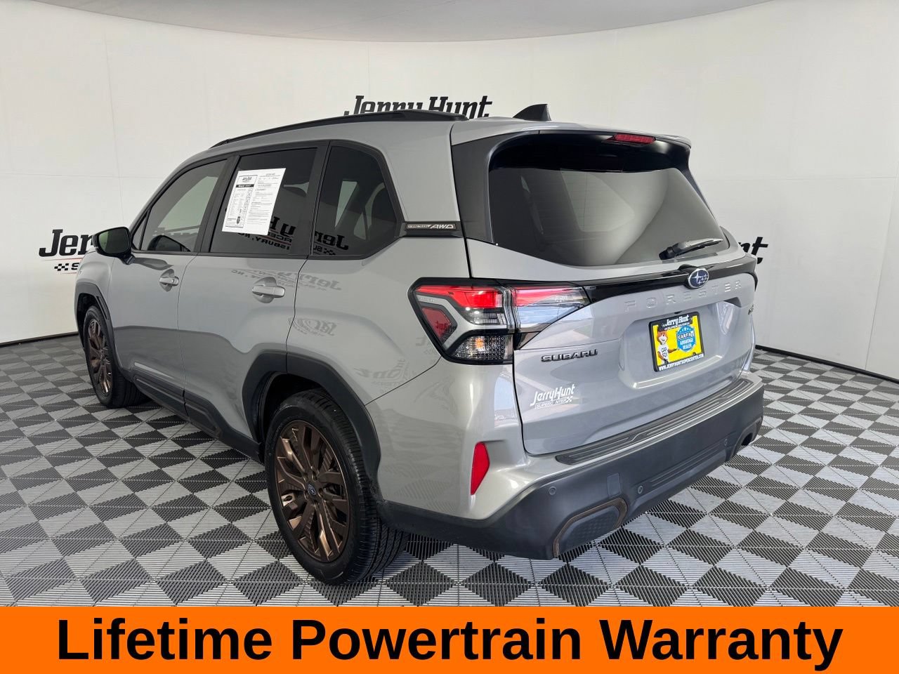 Used 2025 Subaru Forester Sport w/ Popular Package #2 AWD/4WD image 11