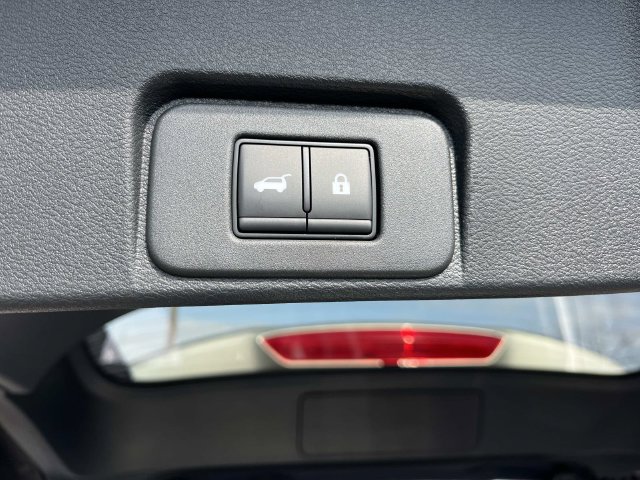 New 2026 Nissan Rogue Platinum w/ Platinum Premium Package AWD/4WD image 13