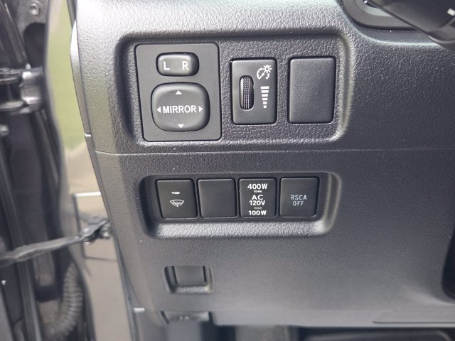 Used 2013 Toyota 4Runner Limited RWD image 27