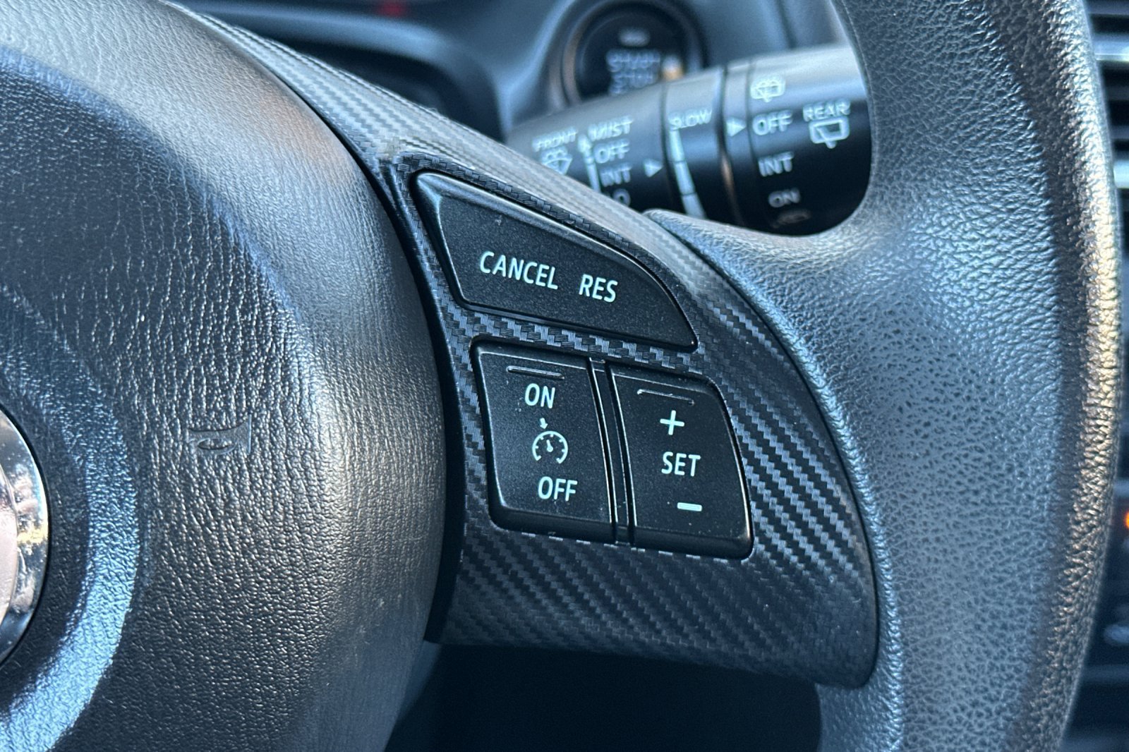 Used 2015 MAZDA MAZDA3 i Sport FWD image 25