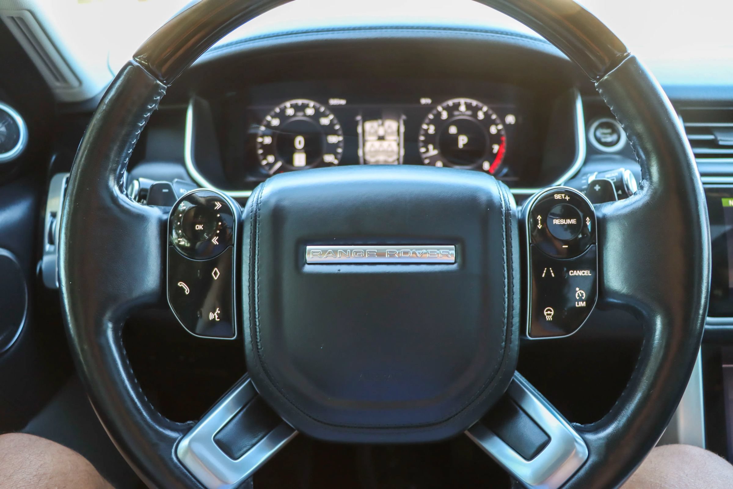 Used 2018 Land Rover Range Rover HSE AWD/4WD image 50