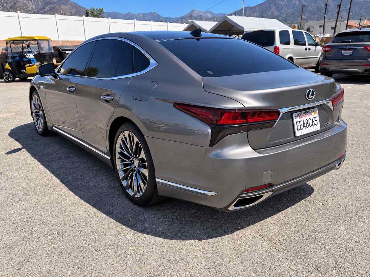 Used 2023 Lexus LS 500 AWD w/ Executive Package image 6