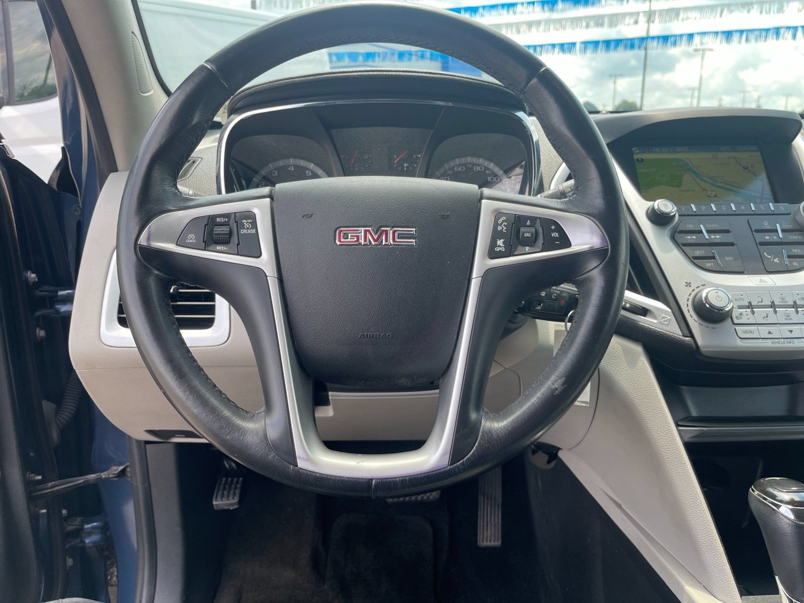 Used 2017 GMC Terrain SLE w/ Convenience Package AWD/4WD image 32