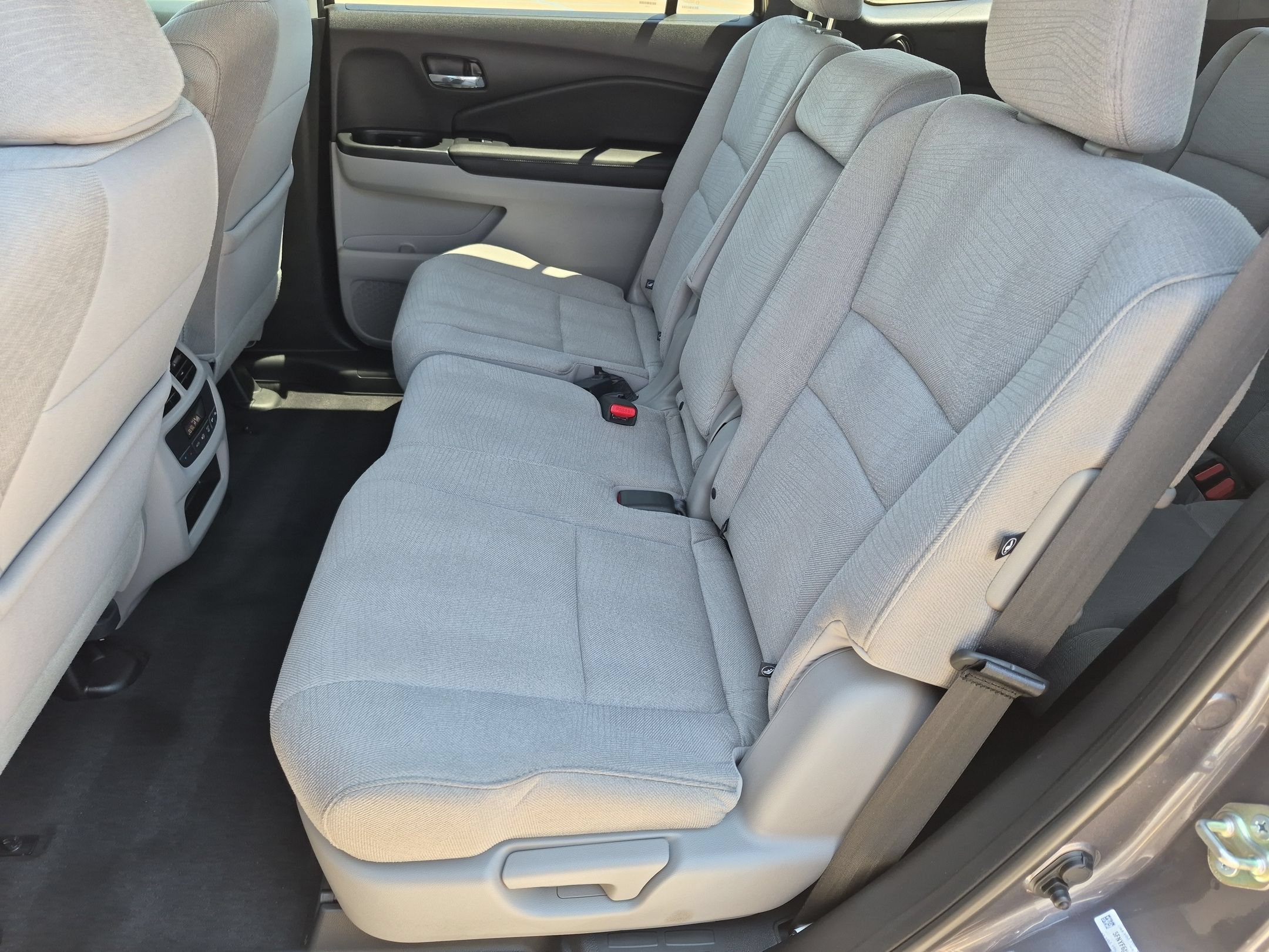 Used 2016 Honda Pilot EX image 23