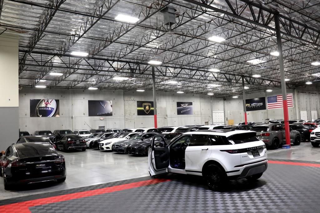 Used 2023 Land Rover Range Rover Evoque SE image 14