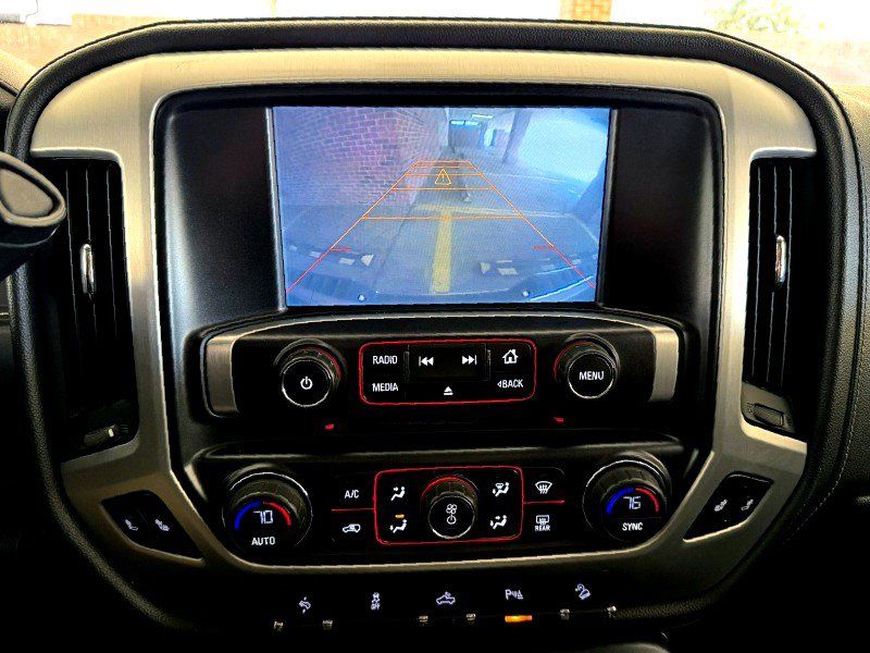 Used 2015 GMC Sierra 1500 SLE w/ SLE Value Package image 23