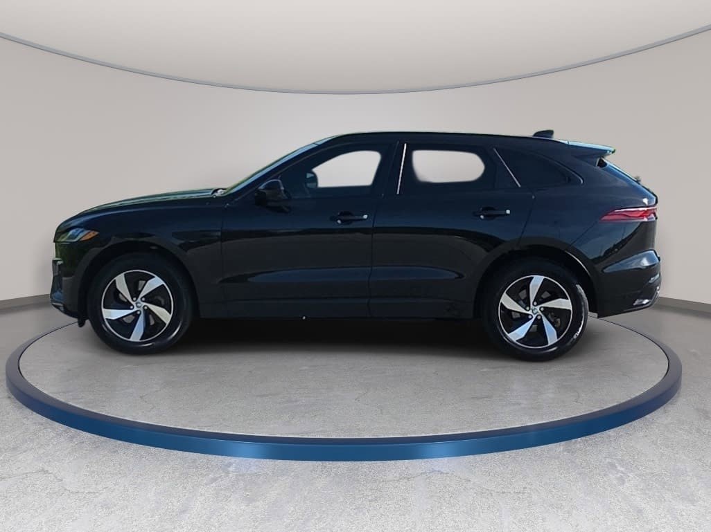 Used 2025 Jaguar F-PACE R-Dynamic S AWD/4WD image 8