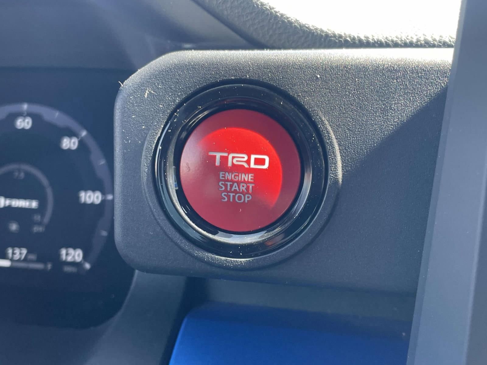 Used 2024 Toyota Tacoma TRD Off-Road AWD/4WD image 23