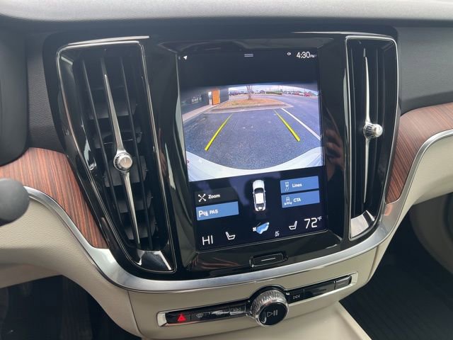 Used 2022 Volvo S60 B5 Momentum w/ Premium Package image 13