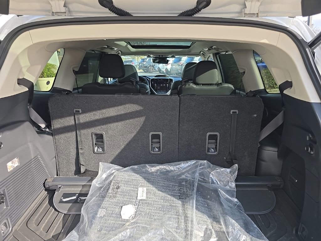 Certified 2025 Subaru Ascent Limited image 30