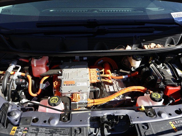 Used 2022 Chevrolet Bolt LT FWD image 28