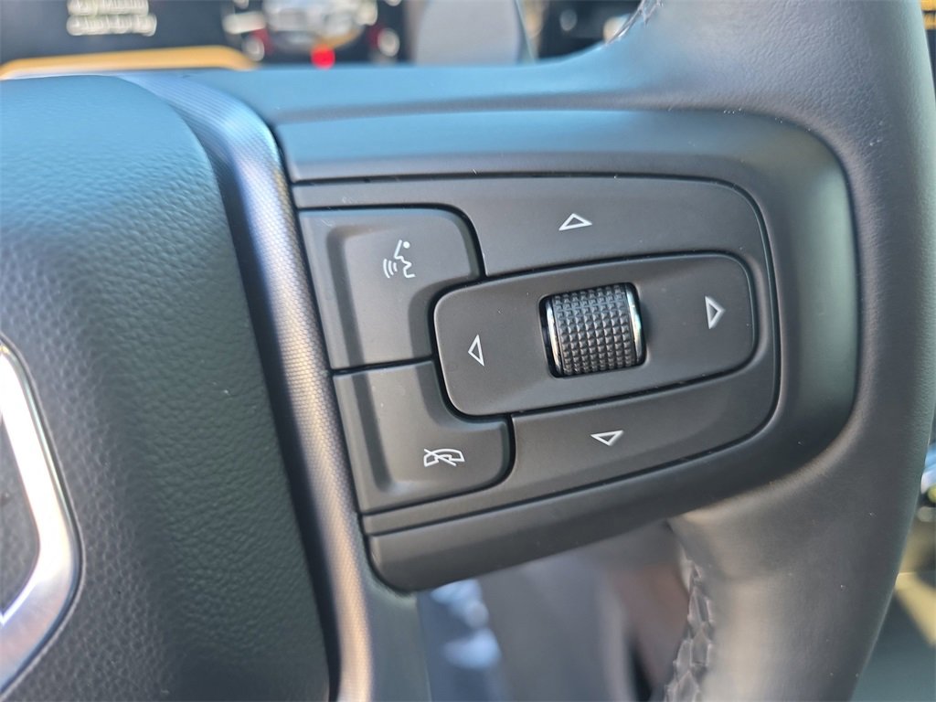 Used 2024 GMC Sierra 1500 SLT w/ SLT Premium Plus Package image 31