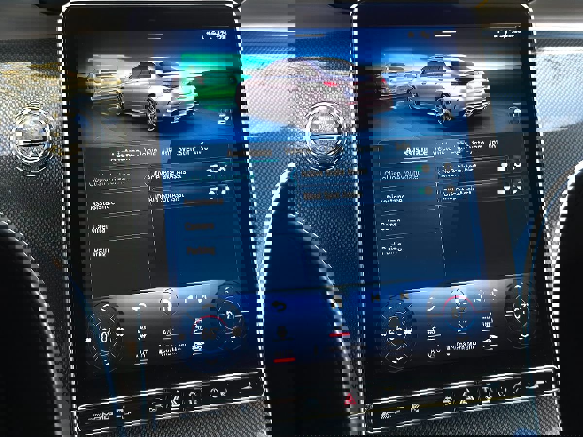 Used 2023 Mercedes-Benz C 43 AMG 4MATIC Sedan image 43