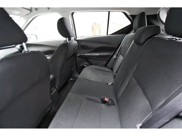 Certified 2025 Nissan Kicks Play S FWD image 9