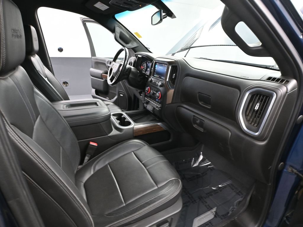 Used 2022 Chevrolet Silverado 2500 High Country w/ Z71 Off-Road Package image 55