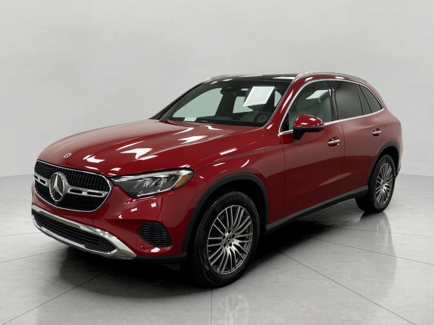 Certified 2026 Mercedes-Benz GLC 300 4MATIC image 9