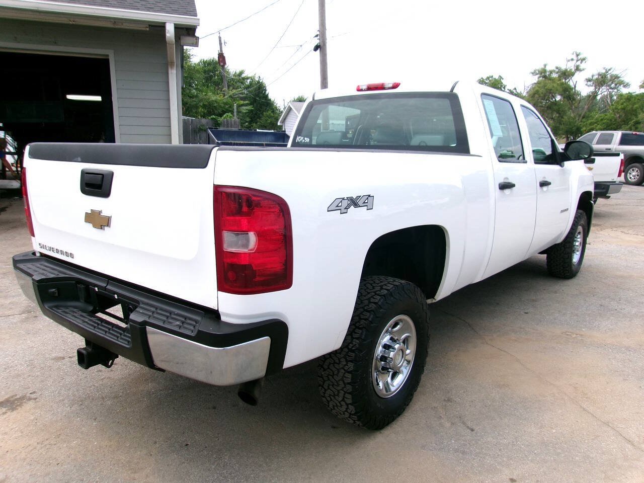 Used 2010 Chevrolet Silverado 2500 W/T AWD/4WD image 5