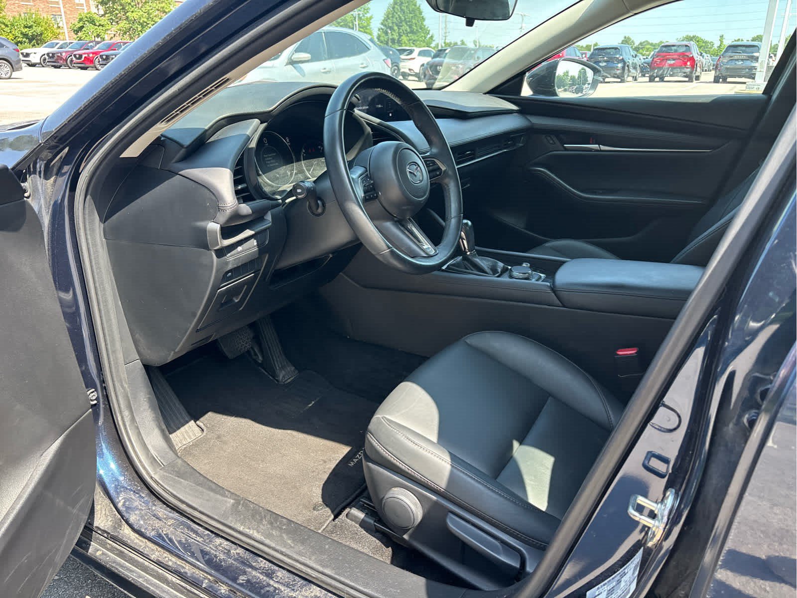 Used 2024 MAZDA MAZDA3 s FWD image 6