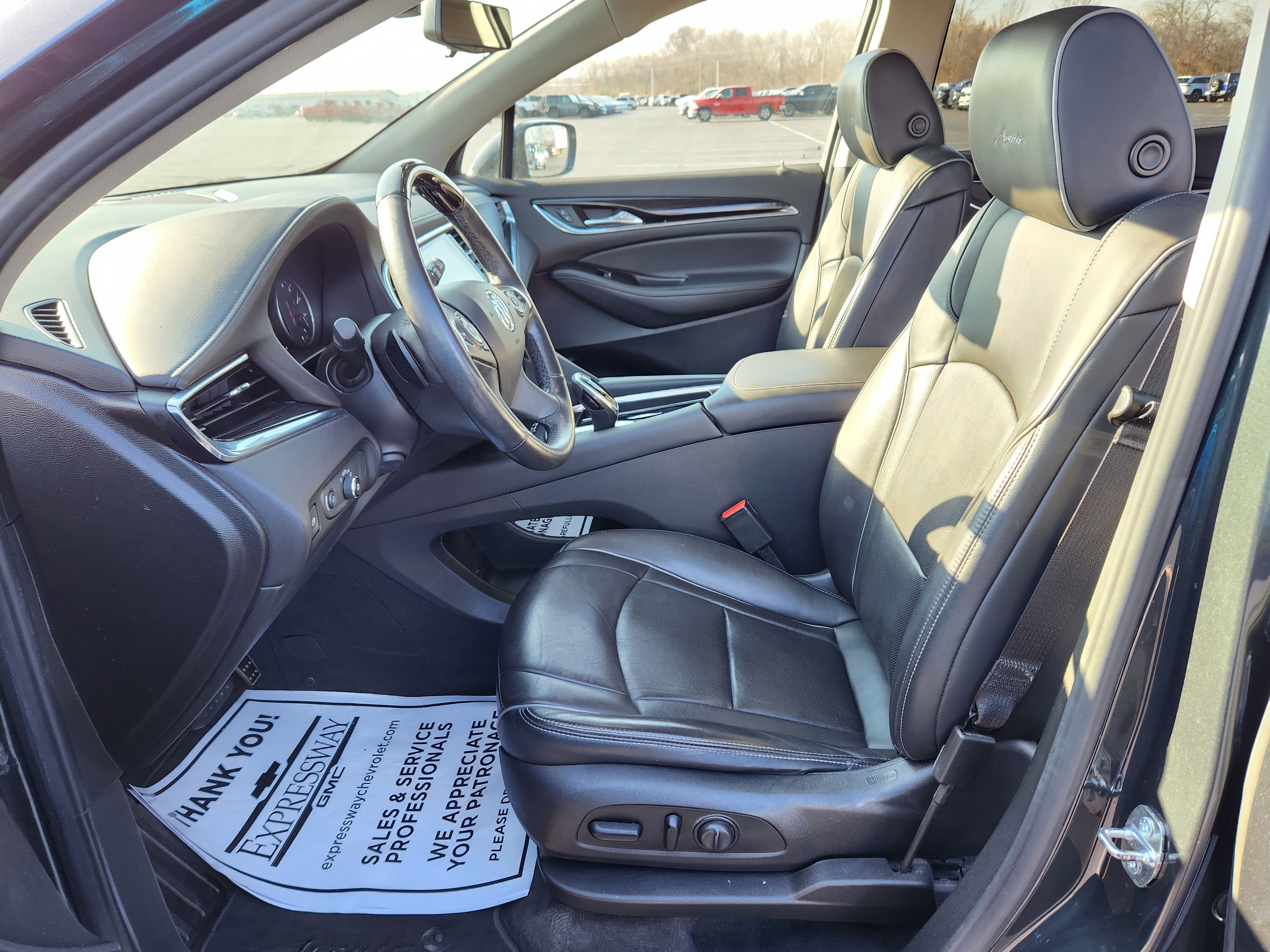 Used 2019 Buick Enclave Avenir w/ Avenir Technology Package FWD image 13