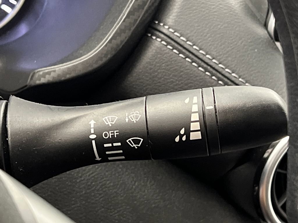 Used 2025 Nissan Sentra SV FWD image 37