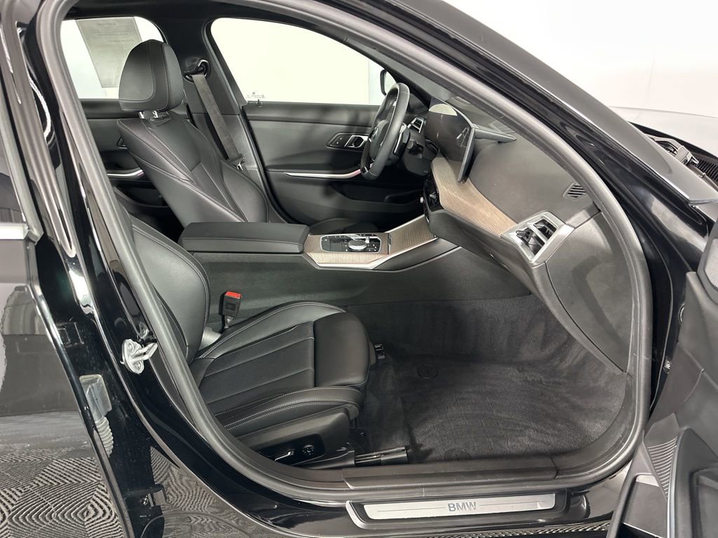Certified 2025 BMW 330i xDrive 330i xDrive w/ Premium Package image 30