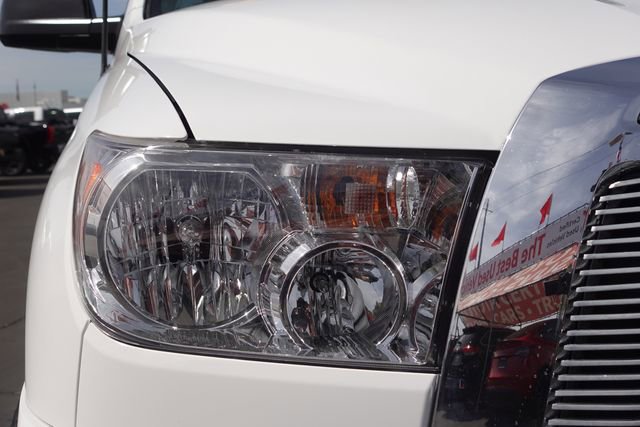 Used 2010 Toyota Tundra 4x4 Double Cab image 6