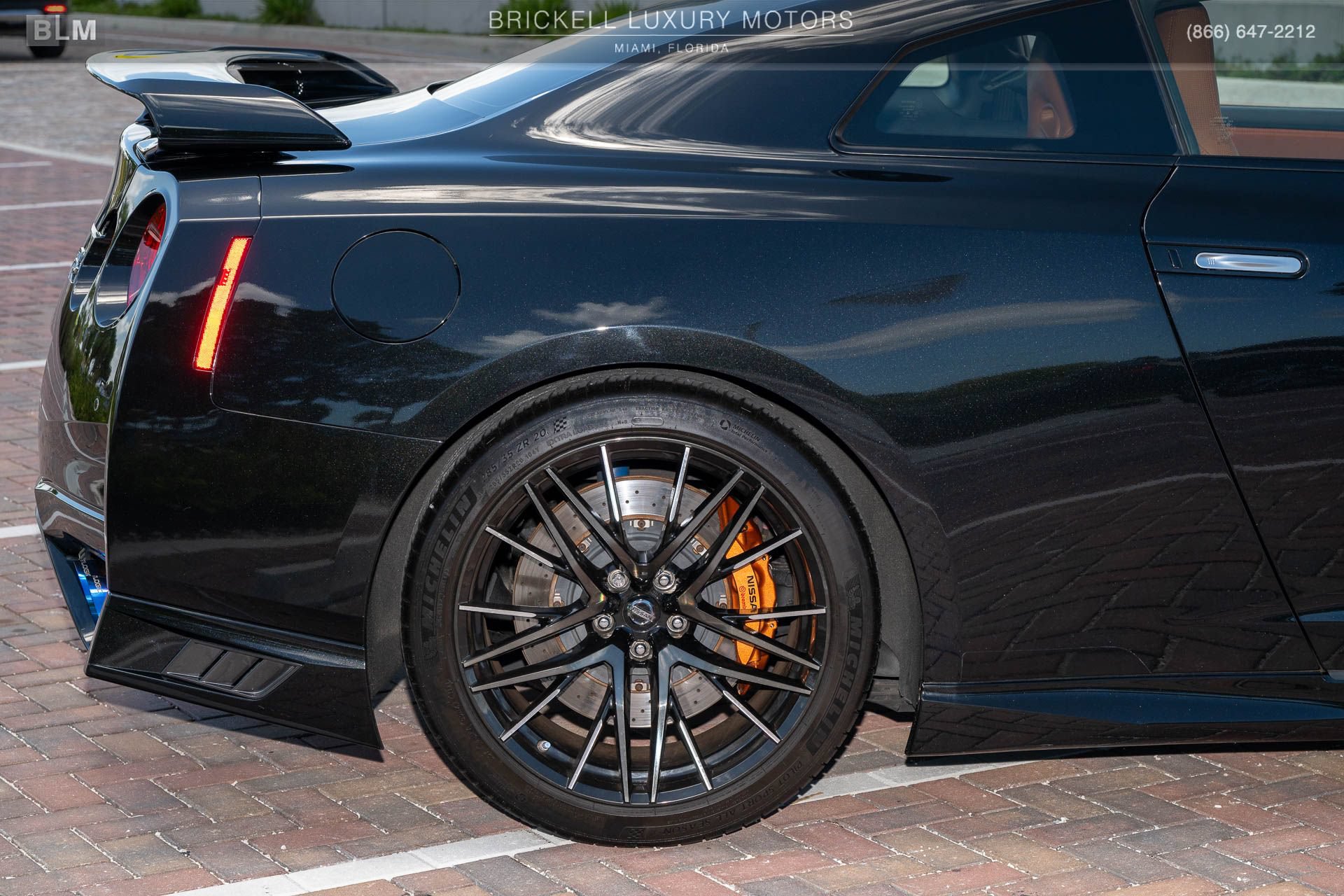 Used 2020 Nissan GT-R Premium w/ Premium Interior Package AWD/4WD image 44
