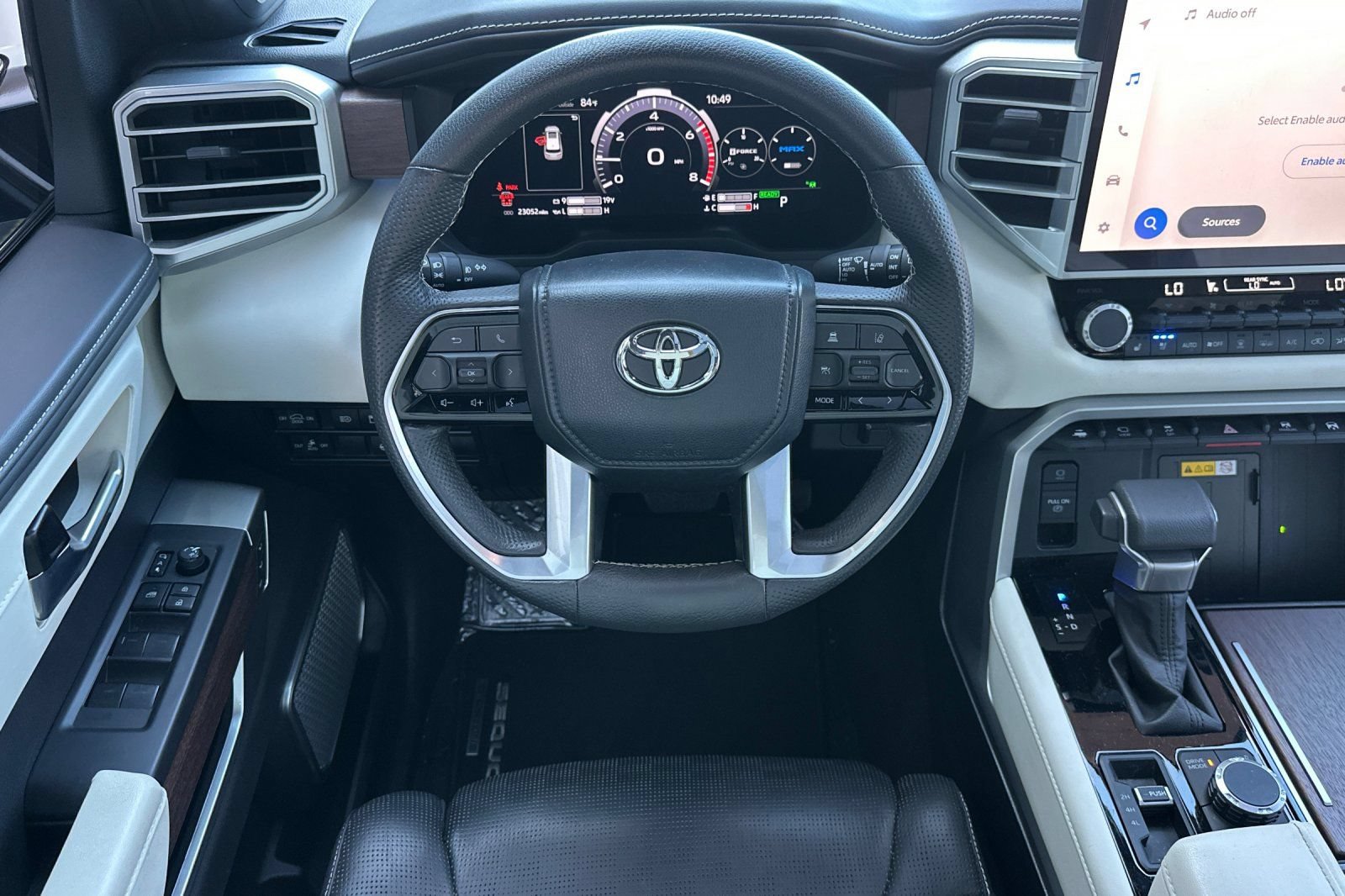 Used 2024 Toyota Sequoia Capstone AWD/4WD image 17