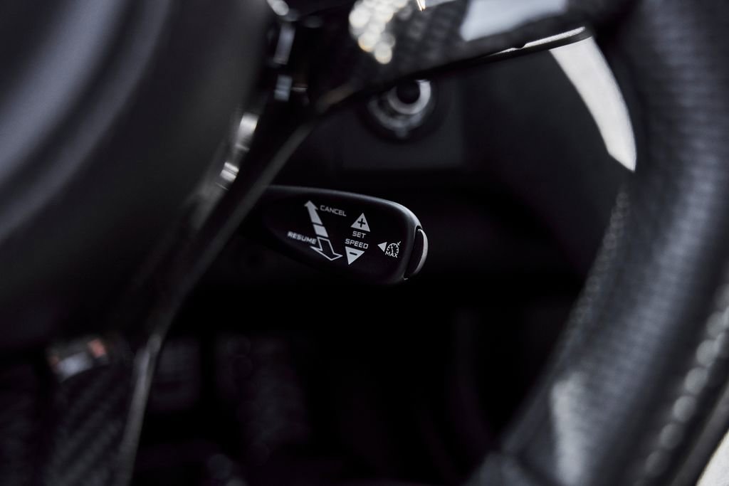 Used 2012 McLaren MP4-12C Coupe RWD image 51