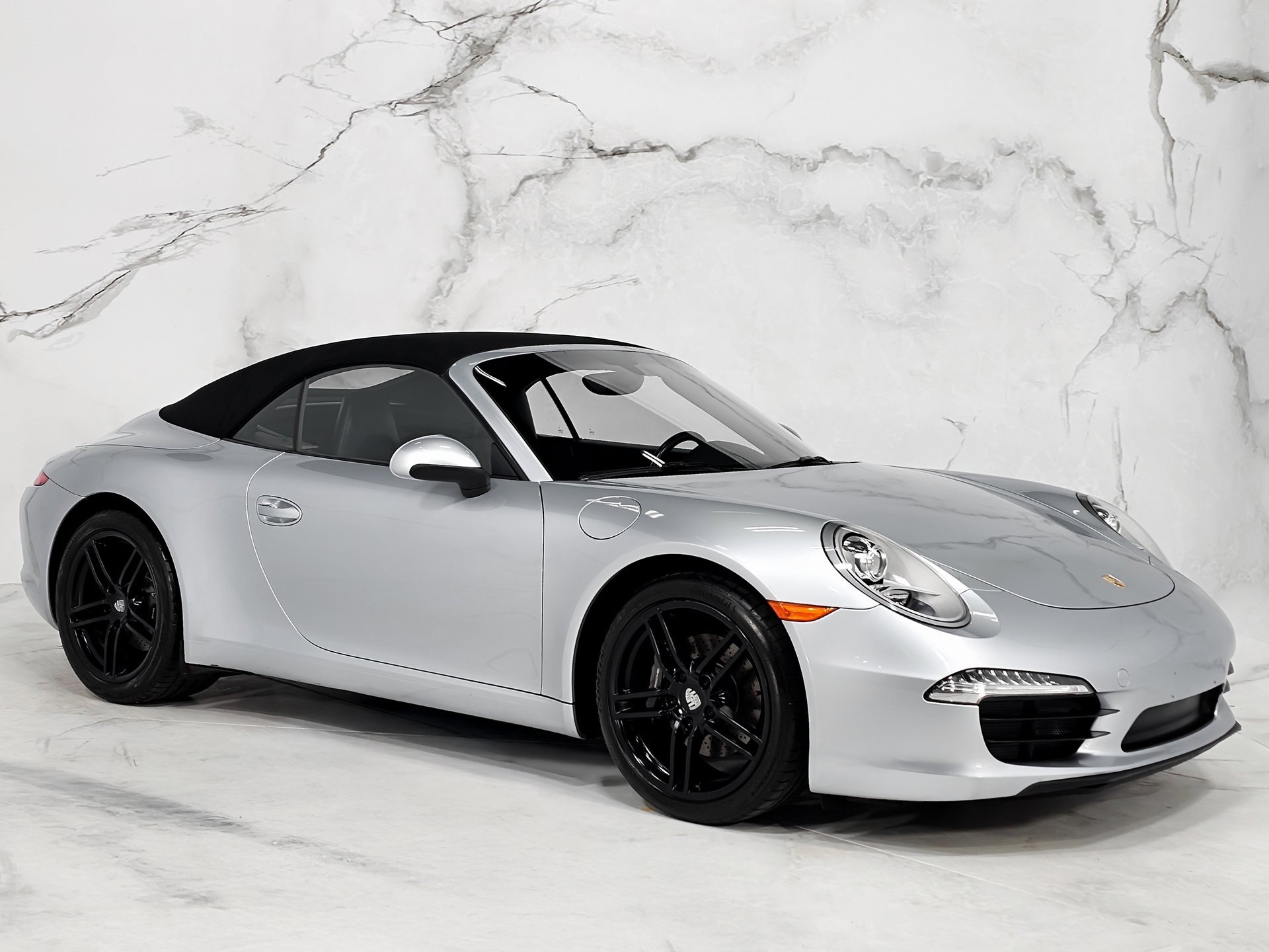Used 2016 Porsche 911 Carrera image 2