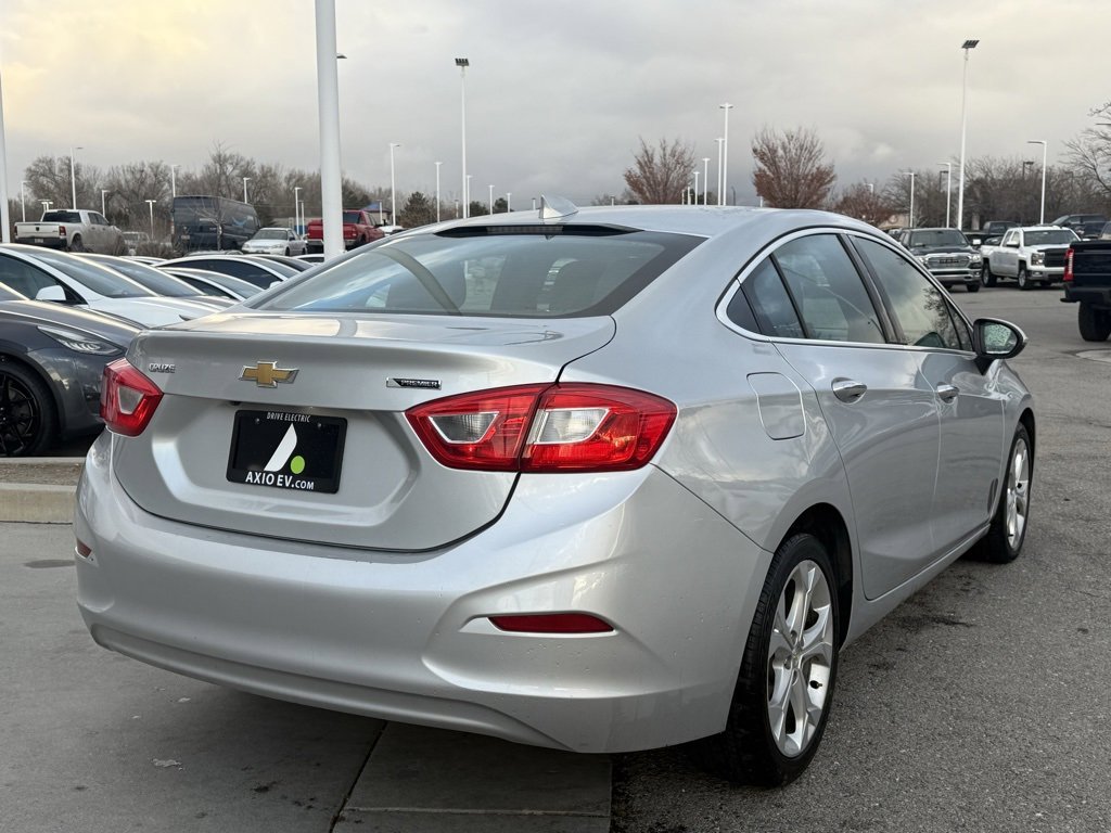 Used 2017 Chevrolet Cruze Premier image 7