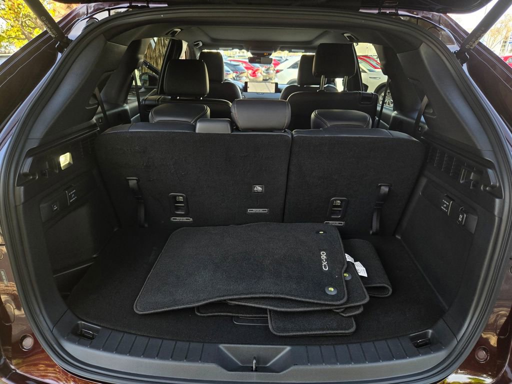 Certified 2024 MAZDA CX-90 Plug-In Hybrid w/ Premium Plus image 35