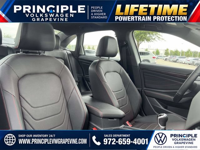 Certified 2024 Volkswagen Jetta GLI Autobahn FWD image 27