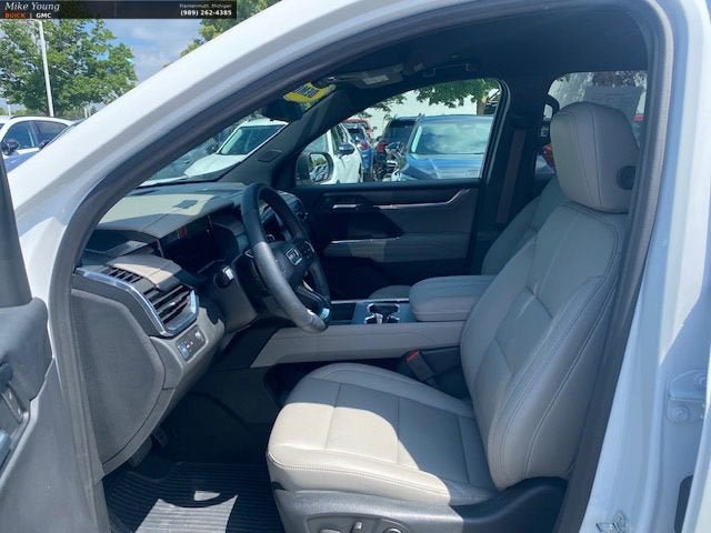 New 2026 GMC Acadia Elevation w/ Elevation Premium Package FWD image 15