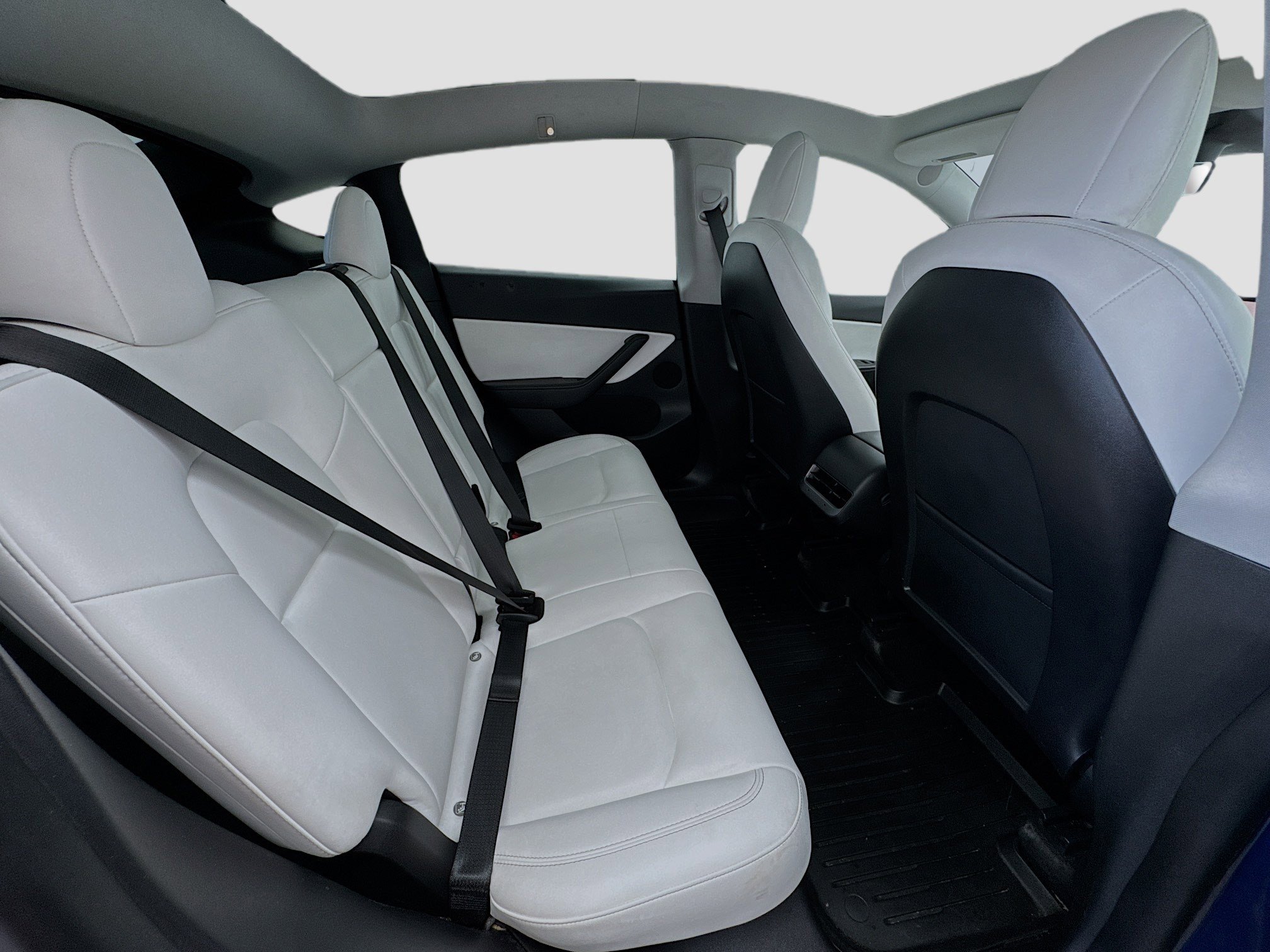 Used 2022 Tesla Model Y Performance image 19