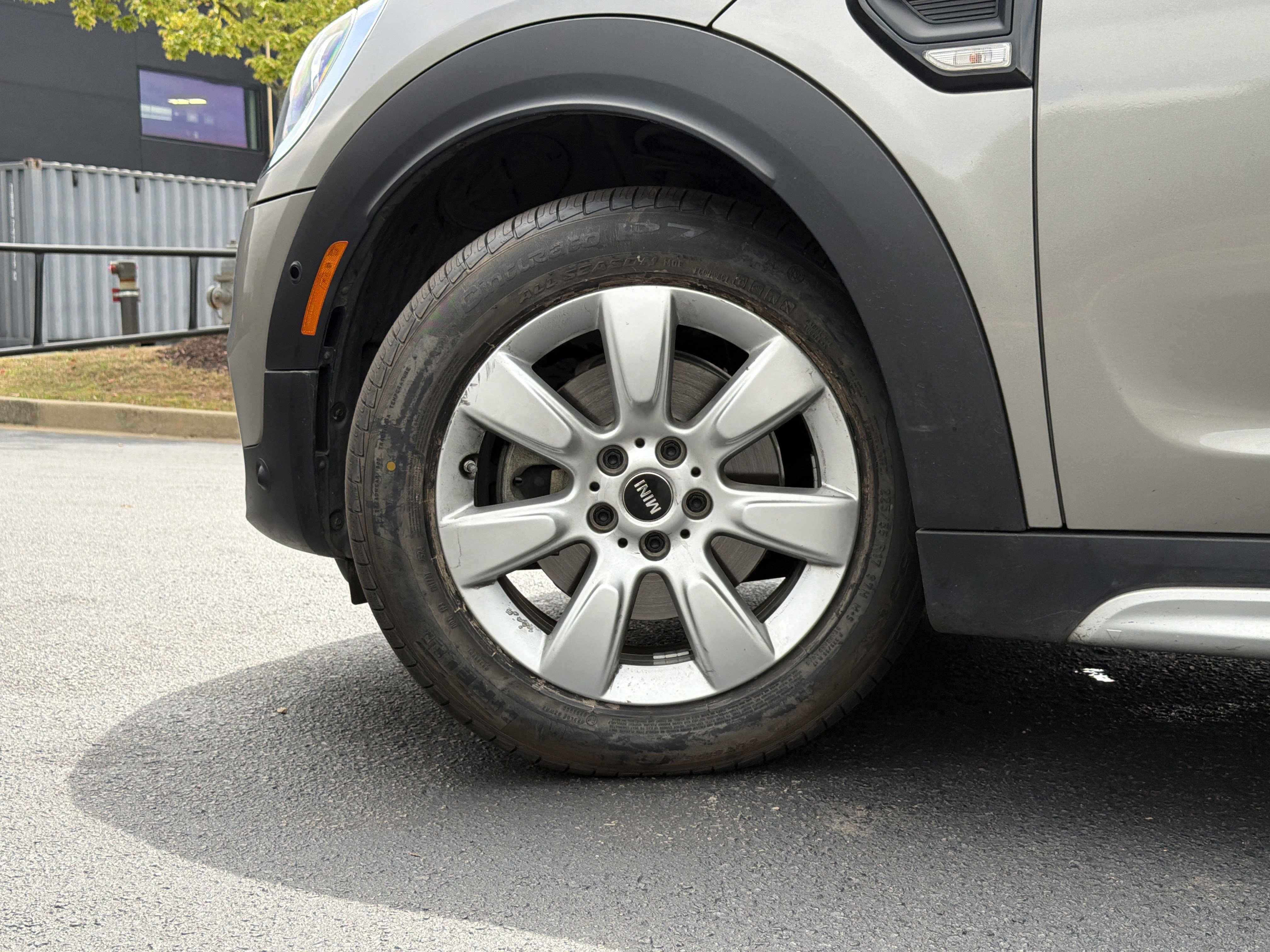 Used 2018 MINI Cooper Countryman FWD image 17