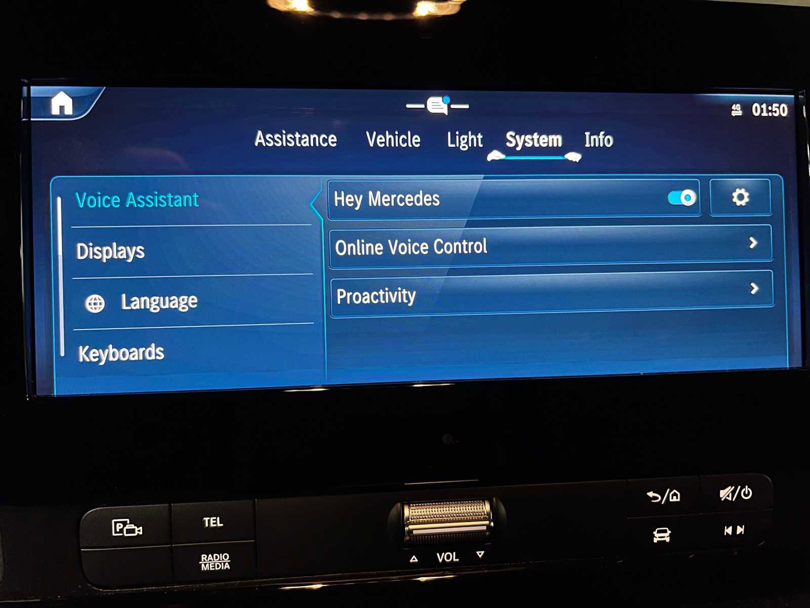 Used 2025 Mercedes-Benz Sprinter 2500 image 35