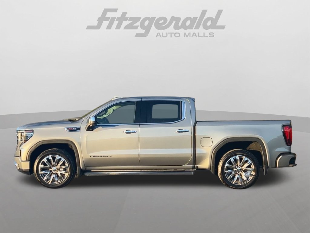 Used 2024 GMC Sierra 1500 Denali AWD/4WD image 6