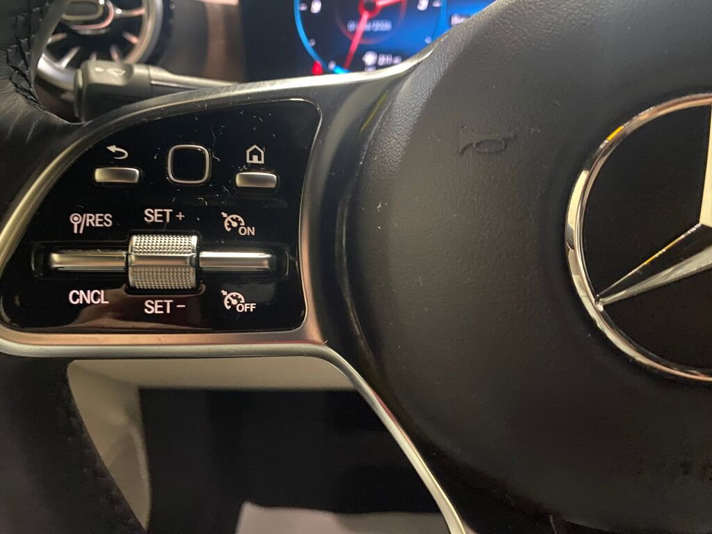 Certified 2023 Mercedes-Benz CLA 250 4MATIC image 9