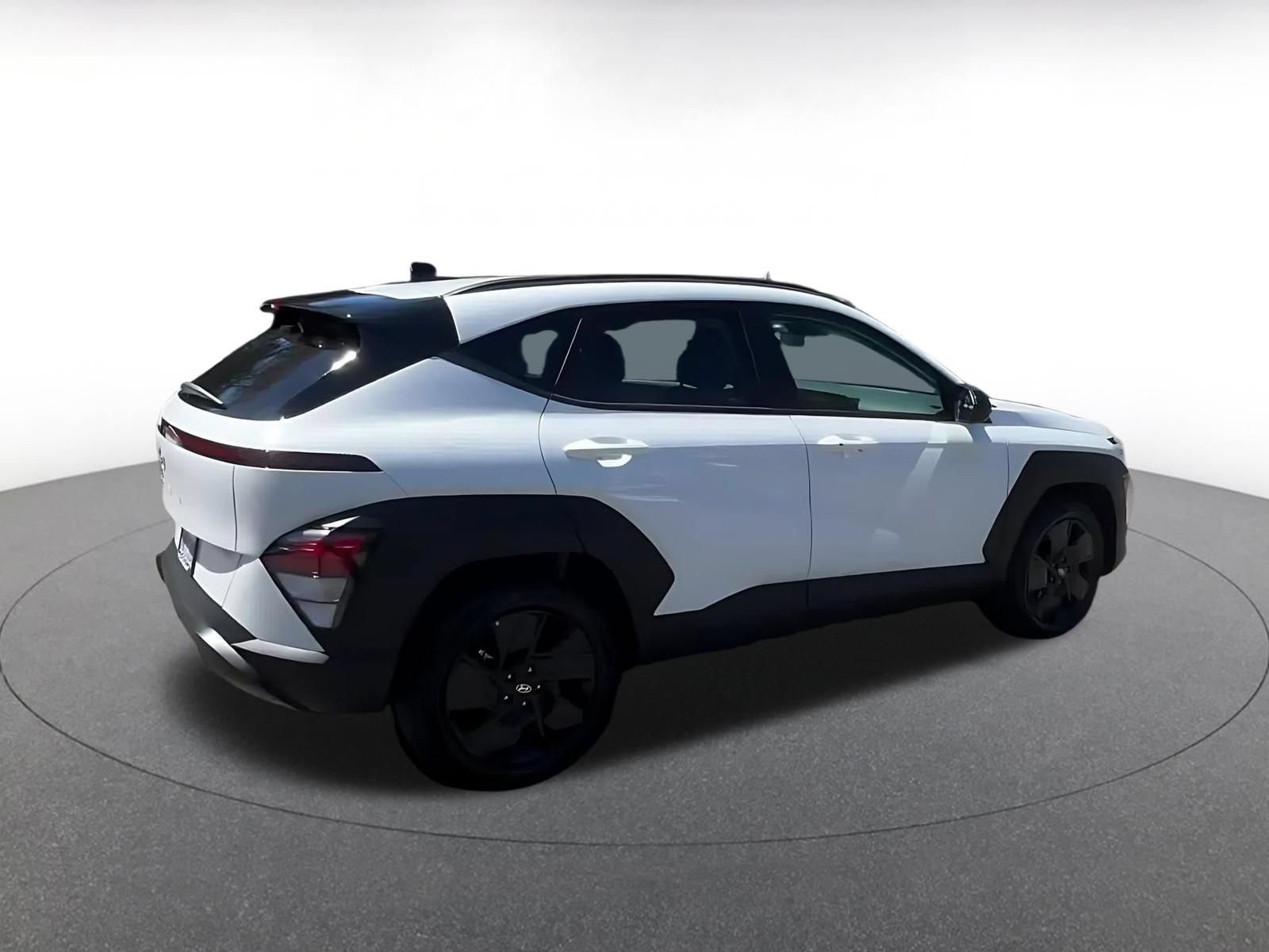 Used 2026 Hyundai Kona SEL Sport FWD image 15