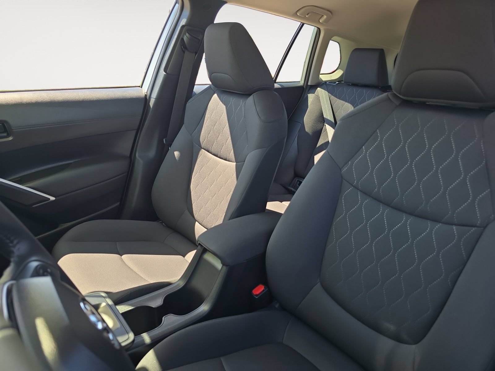 Certified 2026 Toyota Corolla Cross LE FWD image 9